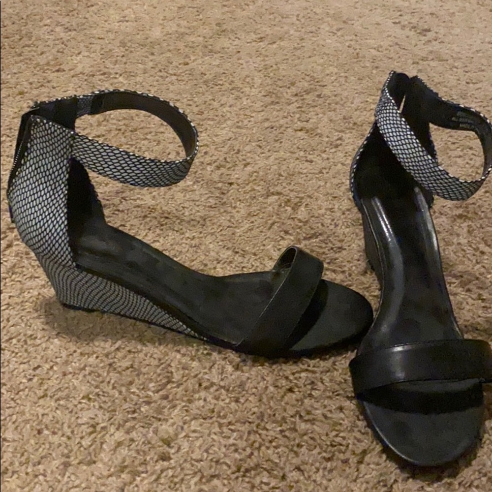 Lane Bryant slim wedge sandal